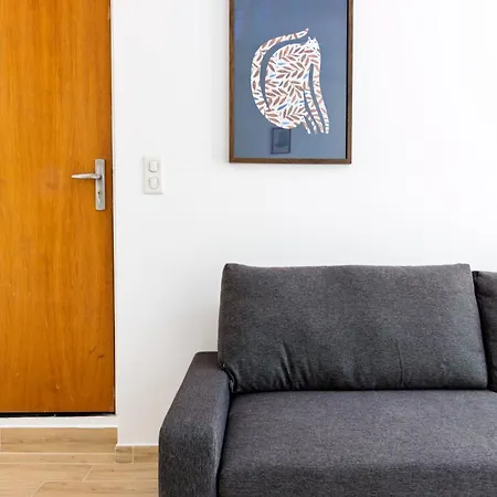 Port 4 People Hyper Center Wifi Apartment Nizza